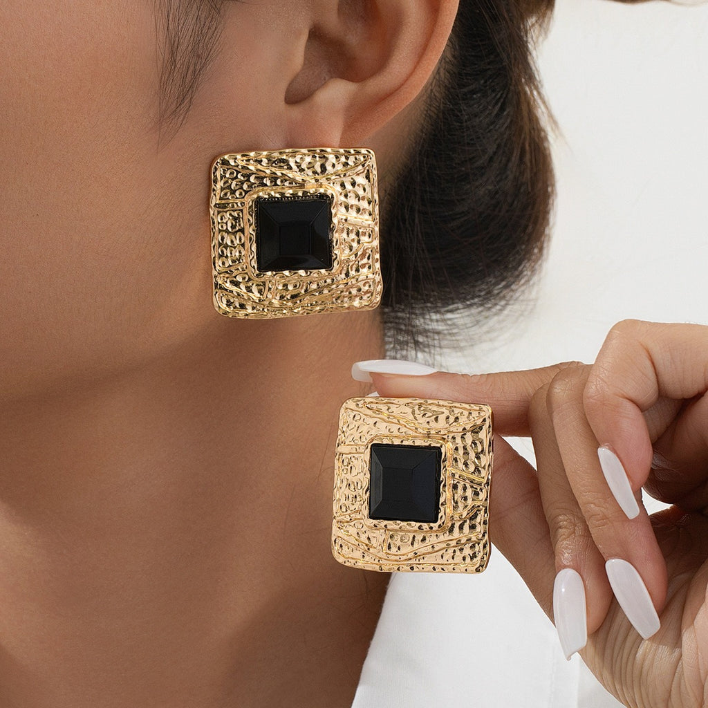 French Retro Metal Black Square Earrings